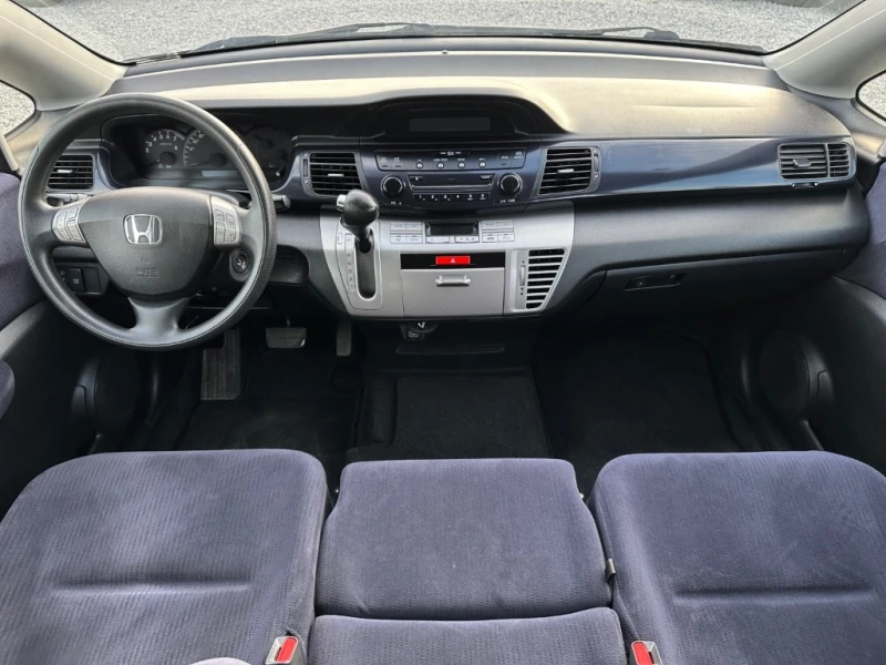 Honda Fr-v 1.8i, снимка 10 - Автомобили и джипове - 47615734