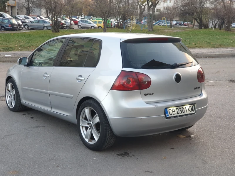 VW Golf 5 2.0, снимка 5 - Автомобили и джипове - 48081544