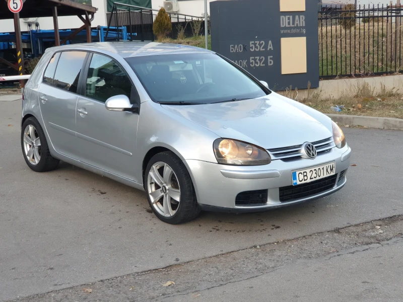 VW Golf 5 2.0, снимка 2 - Автомобили и джипове - 48081544