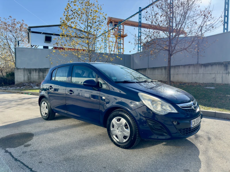 Opel Corsa D, снимка 3 - Автомобили и джипове - 48089497