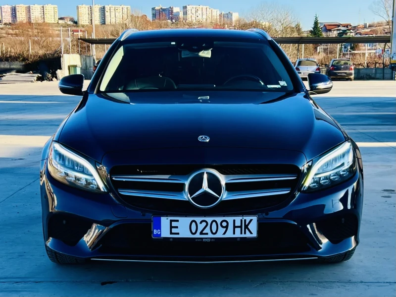 Mercedes-Benz C 220 C220 FACELIFT/9G TRONIC/DIGITAL/DISTRONIK PLUS/M.T, снимка 1 - Автомобили и джипове - 48575594