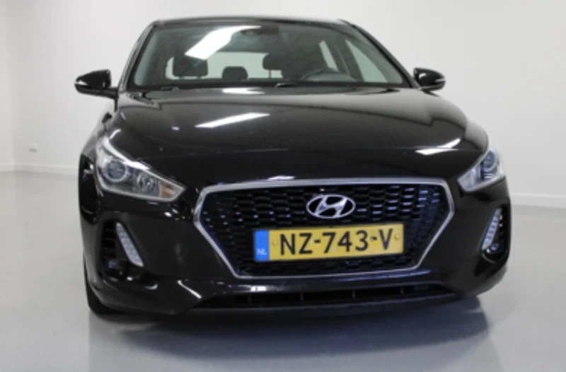 Hyundai I30, снимка 2 - Автомобили и джипове - 48742703