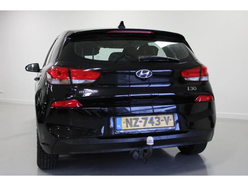 Hyundai I30, снимка 4 - Автомобили и джипове - 48742703