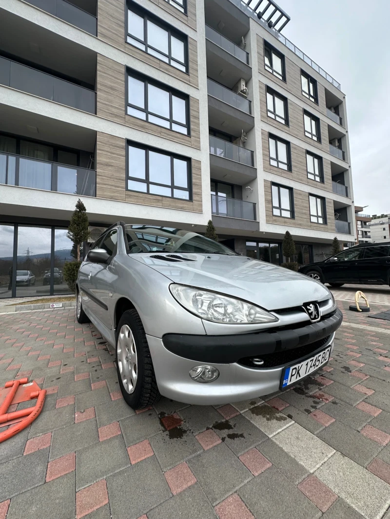 Peugeot 206 Sw, снимка 2 - Автомобили и джипове - 49306040