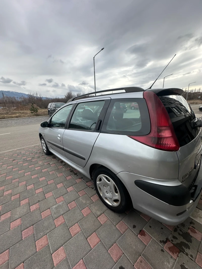 Peugeot 206 Sw, снимка 3 - Автомобили и джипове - 49306040