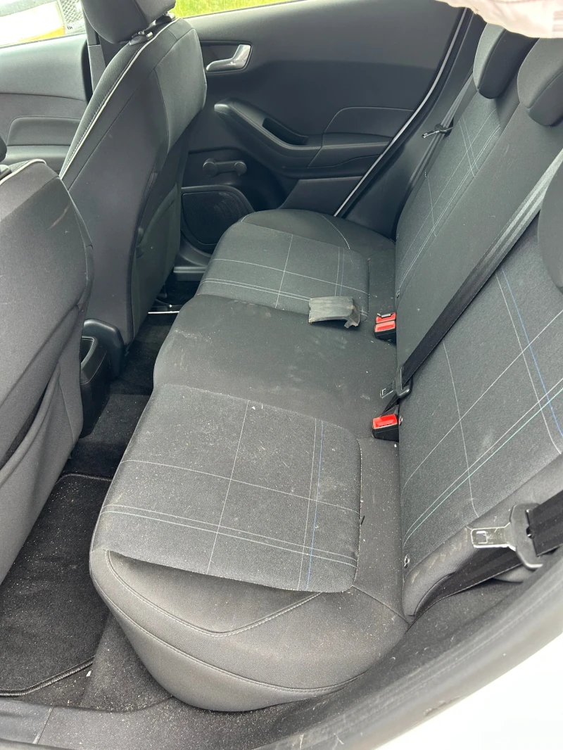 Ford Fiesta 1.0 ecoboost, снимка 8 - Автомобили и джипове - 52366243