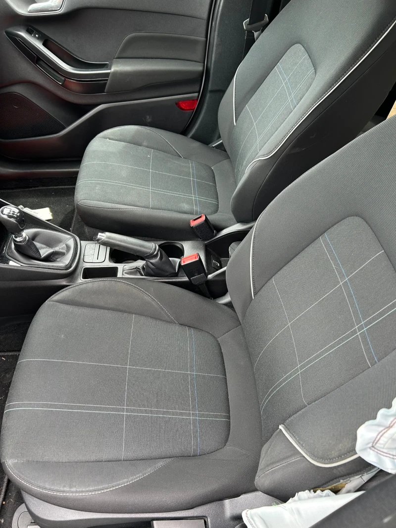 Ford Fiesta 1.0 ecoboost, снимка 7 - Автомобили и джипове - 52366243