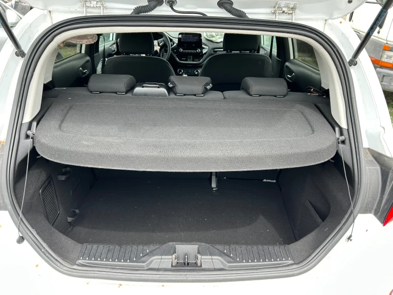 Ford Fiesta 1.0 ecoboost, снимка 10 - Автомобили и джипове - 52366243
