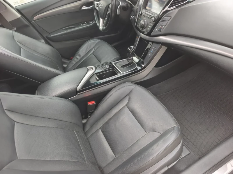 Hyundai I40 1.7CRDI AVTOMAT , снимка 9 - Автомобили и джипове - 51693148