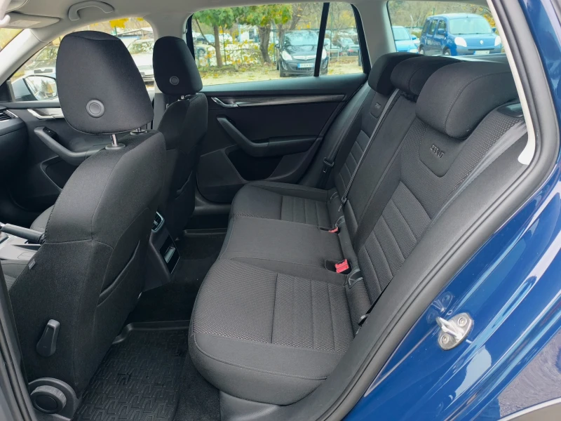 Skoda Octavia 2.0TDI 4X4 SCOUT, снимка 11 - Автомобили и джипове - 52369812
