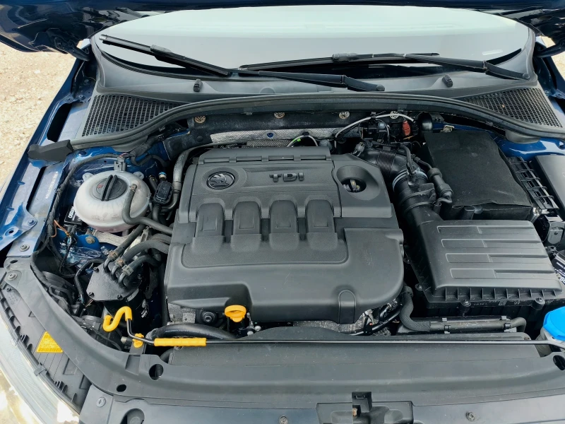 Skoda Octavia 2.0TDI 4X4 SCOUT, снимка 15 - Автомобили и джипове - 52369812