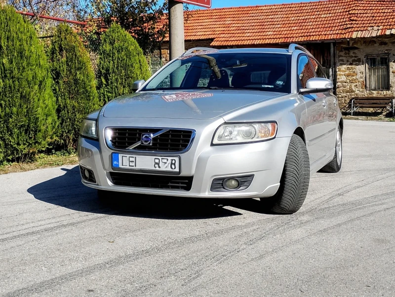 Volvo V50 2.0D, снимка 6 - Автомобили и джипове - 52823346