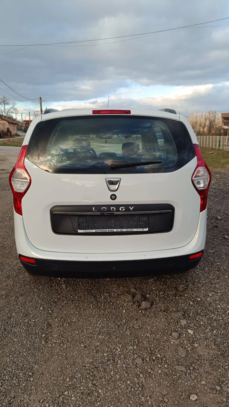 Dacia Lodgy 1.6 Бензин Газ, снимка 5 - Автомобили и джипове - 52944999