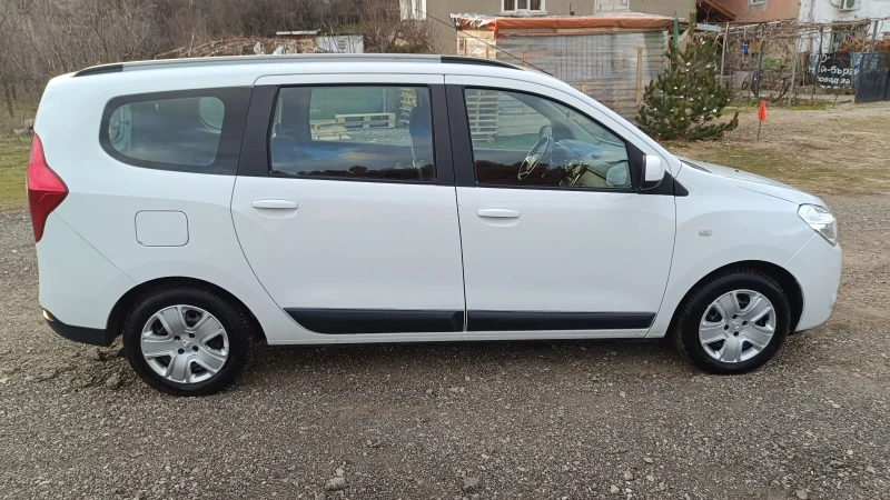 Dacia Lodgy 1.6 Бензин Газ, снимка 4 - Автомобили и джипове - 52944999
