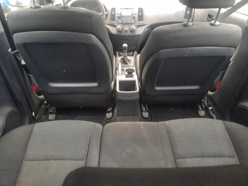 Hyundai I30 1.4i, снимка 9 - Автомобили и джипове - 53513027