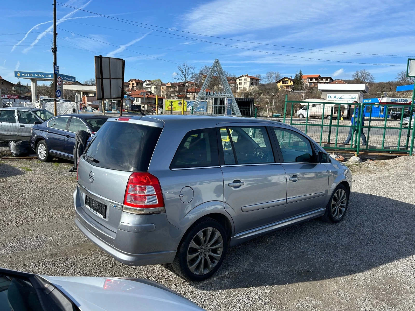 Opel Zafira 1.6I EURO5B EKOMETAN - изображение 8