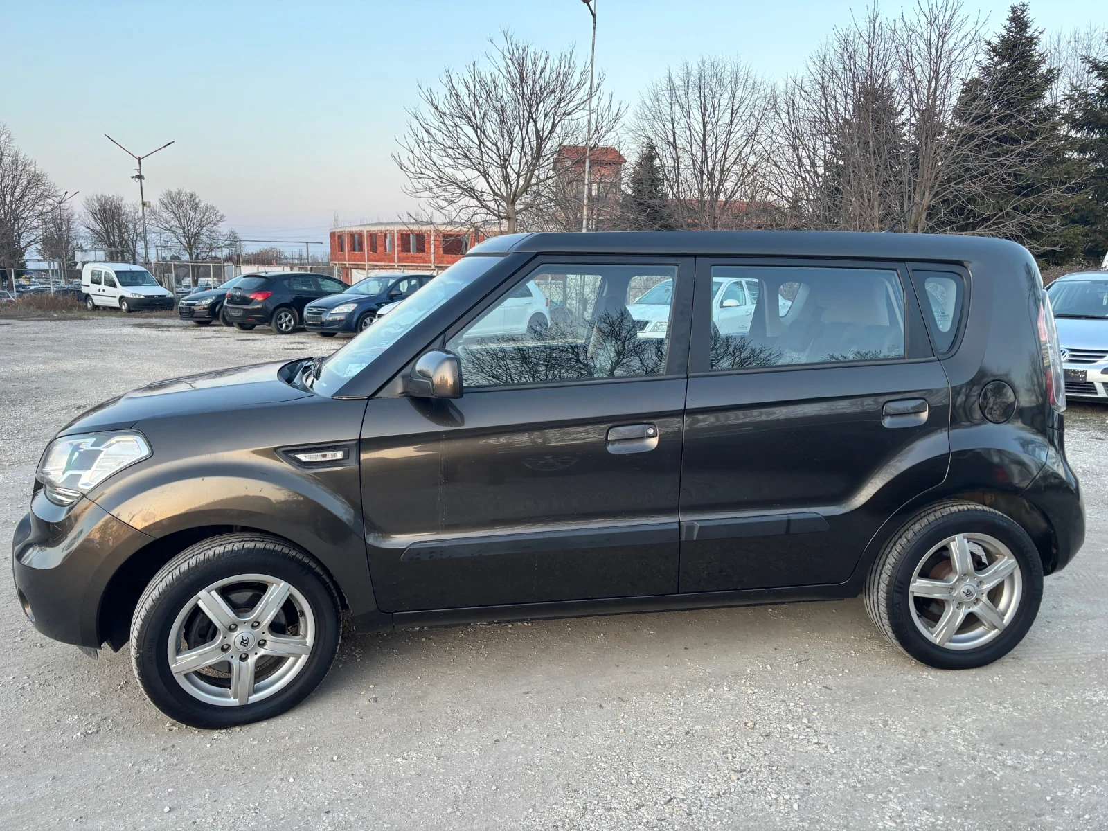 Kia Soul 2010+ 1.6+ С.ИСТОРИЯ+ 4БР-ЗИМНИ ГУМИ - изображение 7