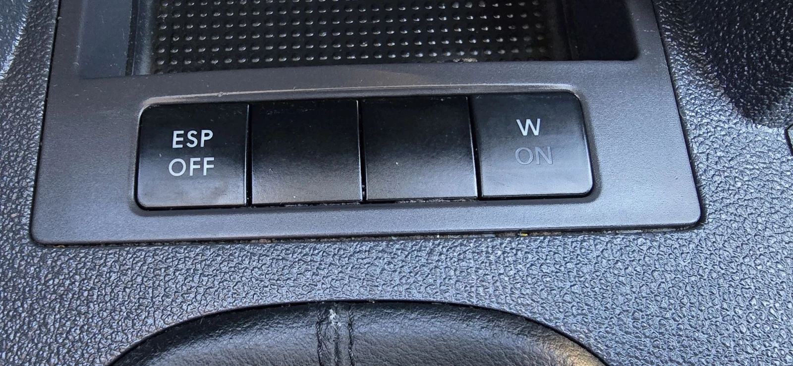 VW Touran 2.0 TDI Cross | Mobile.bg — изображение 13