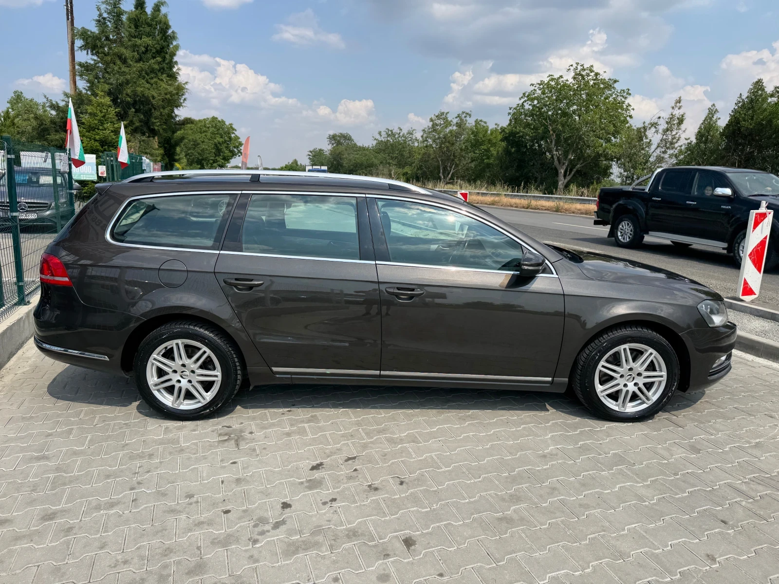 VW Passat 2.0тди - Автоматик - Алкантара -  - изображение 7