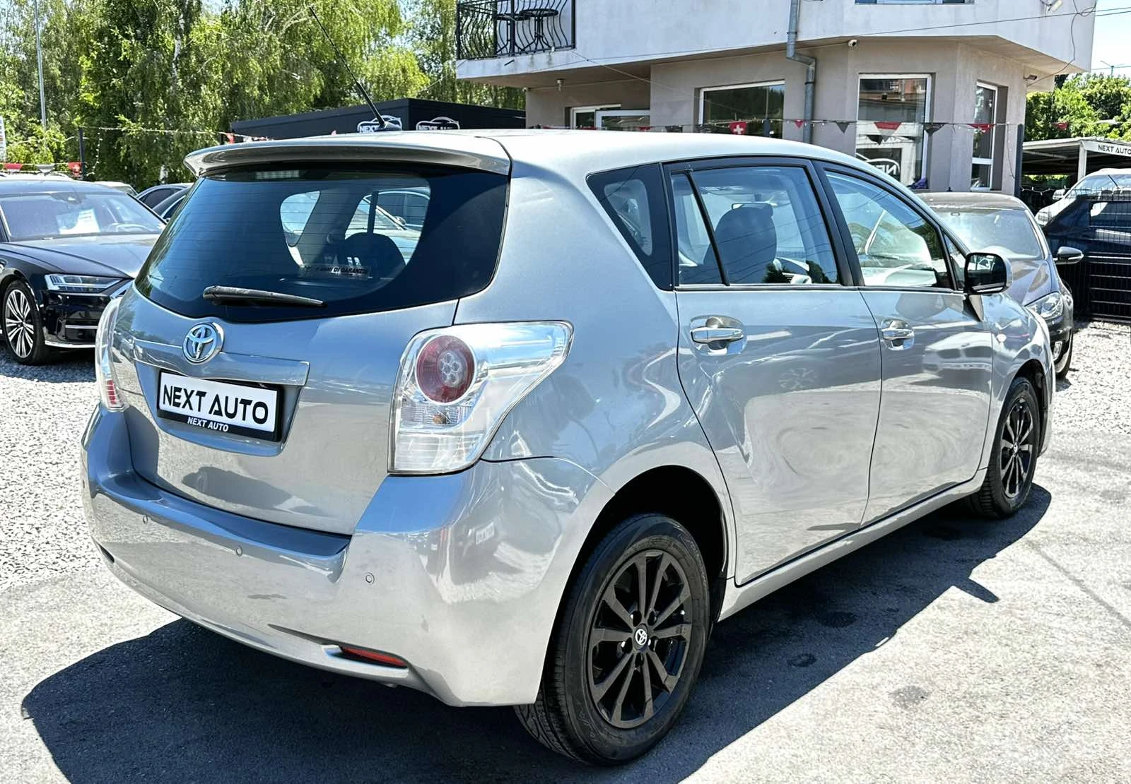 Toyota Verso 2.0D 126HP EURO 5A - изображение 5