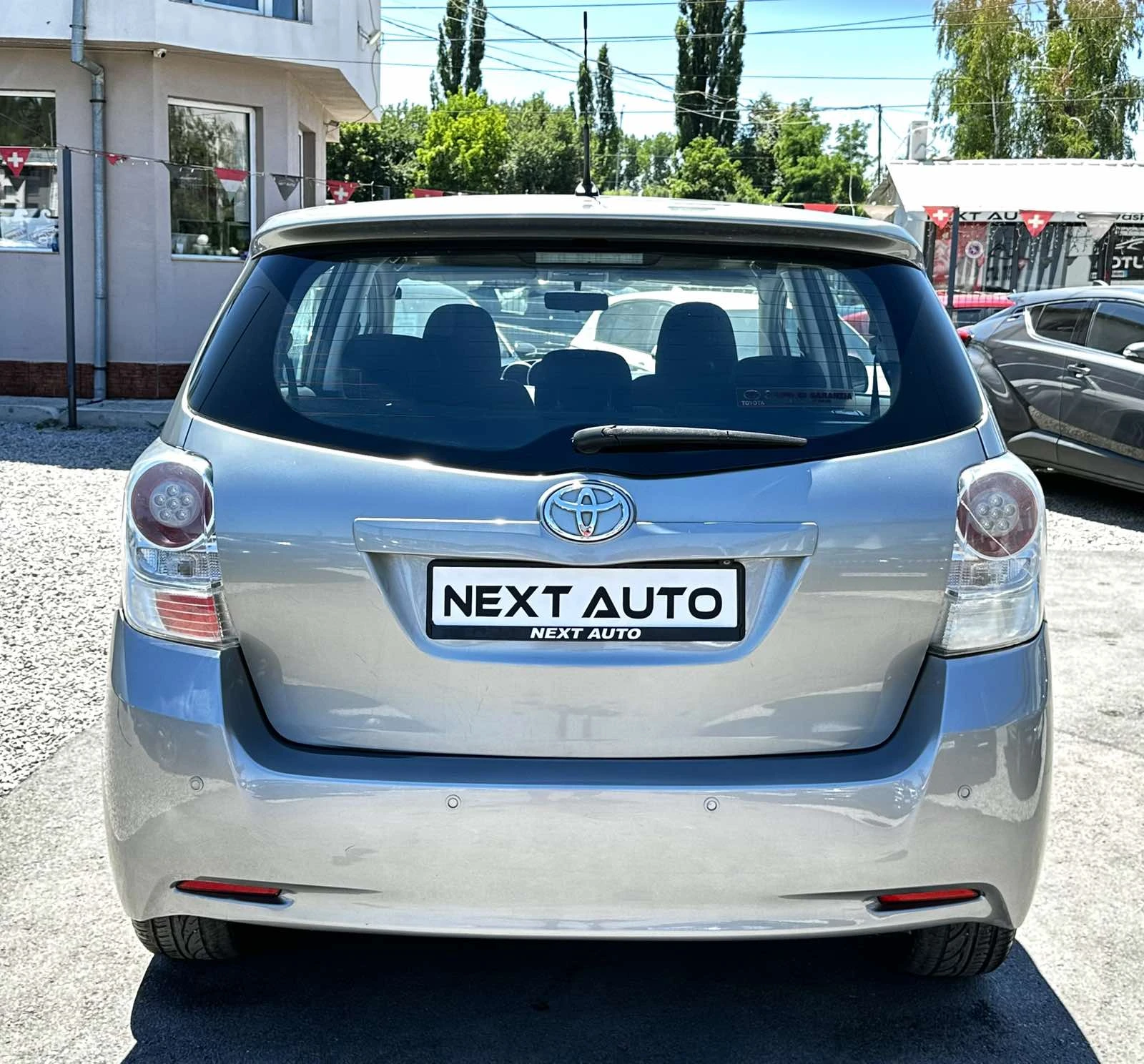 Toyota Verso 2.0D 126HP EURO 5A - изображение 6