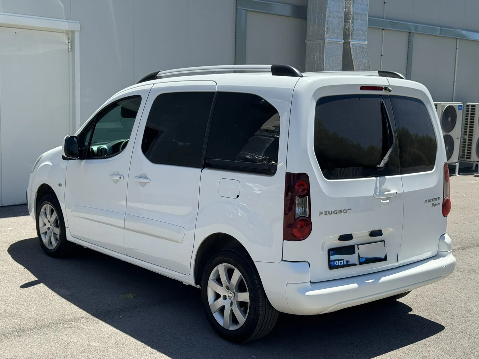 Peugeot Partner 120 к.с. 6 ск. N1 - изображение 3