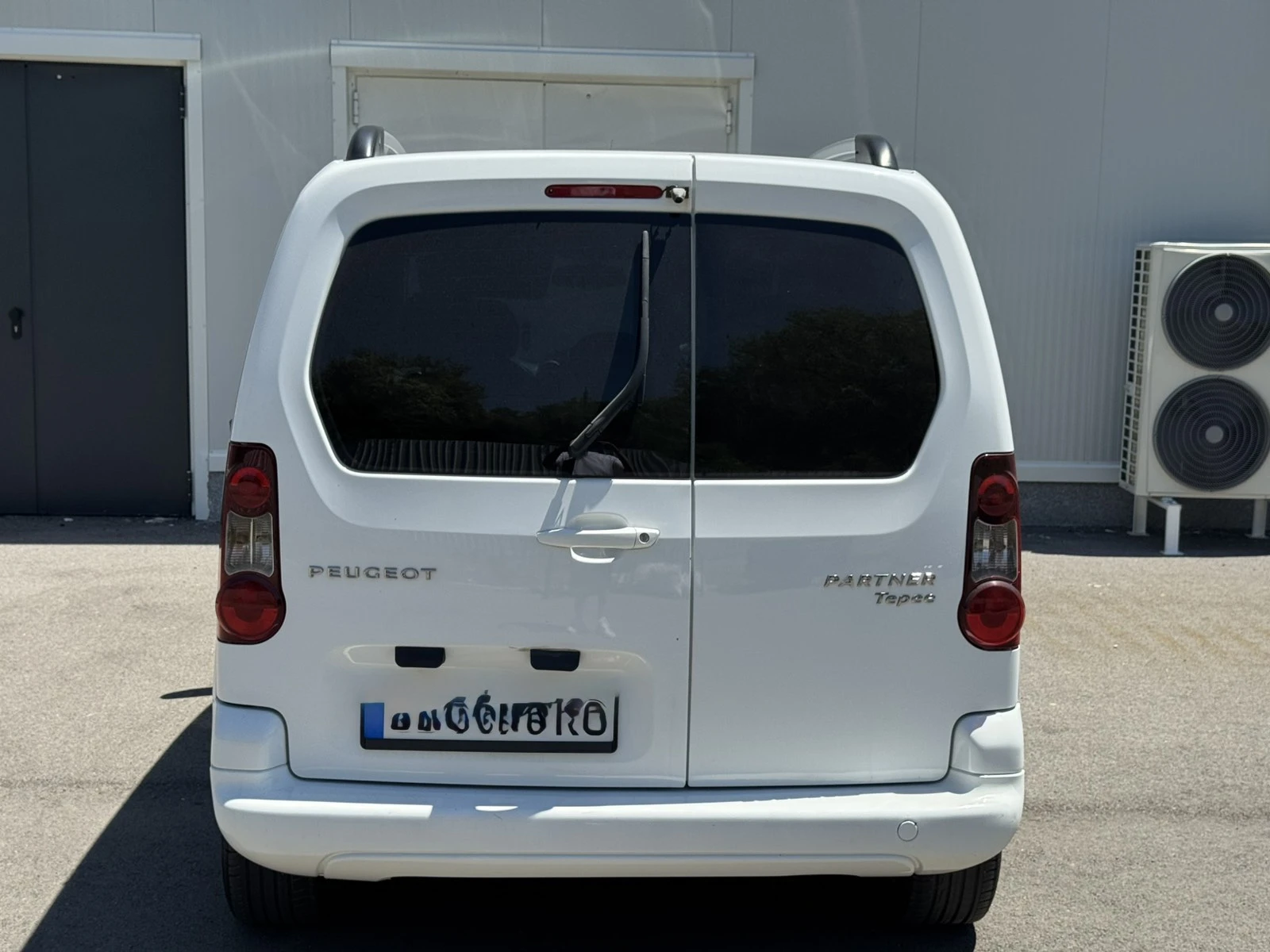Peugeot Partner 120 к.с. 6 ск. N1 - изображение 6