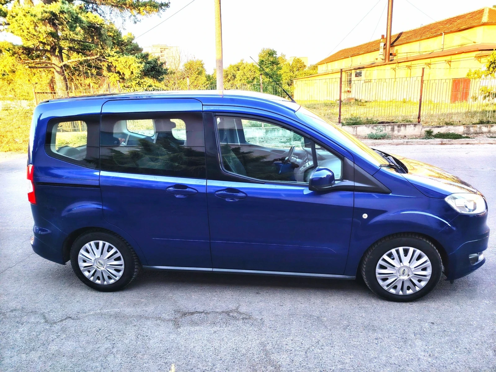 Ford Courier EURO 6 - изображение 4