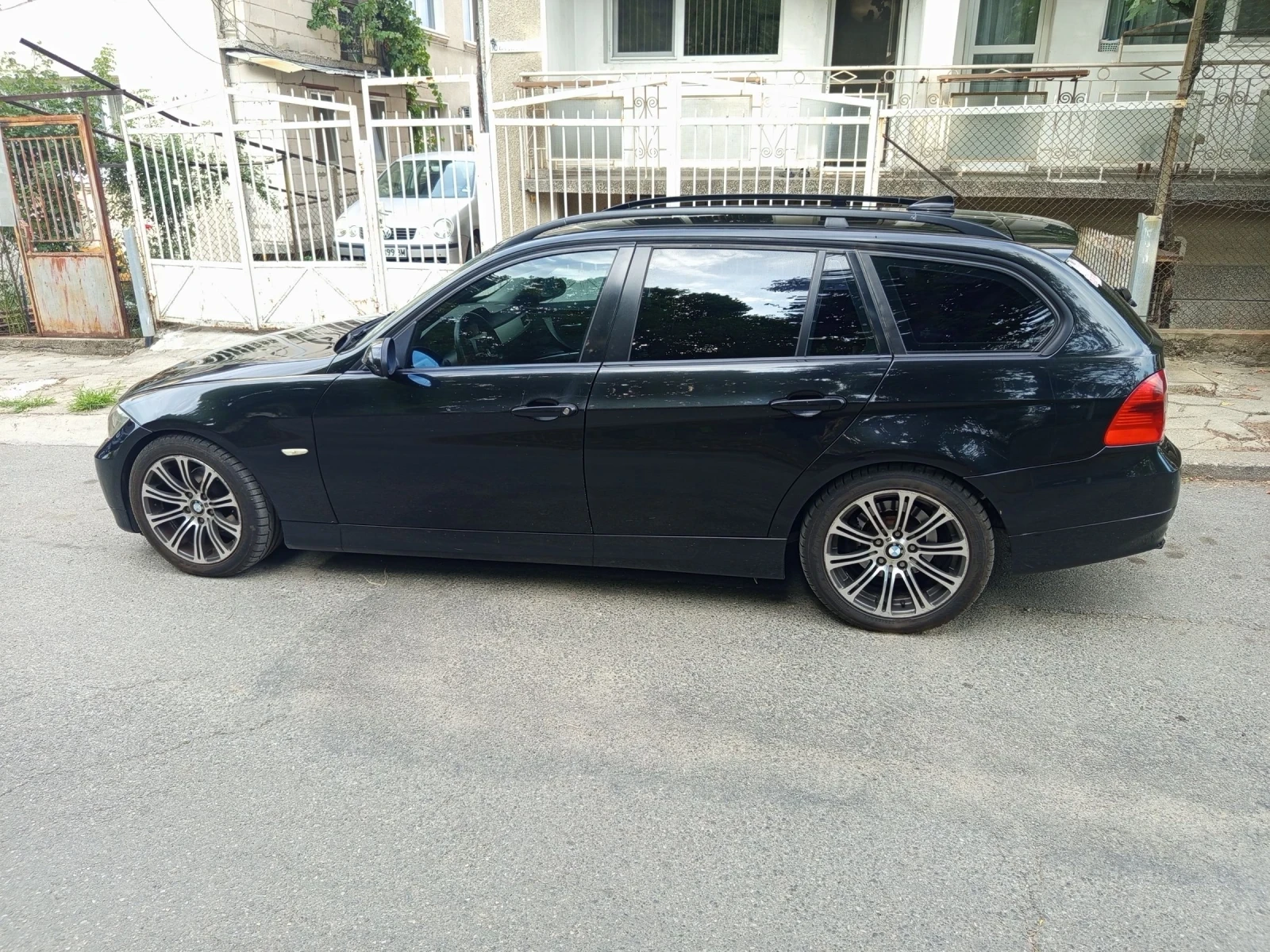 BMW 320 320 163 к.с - изображение 6