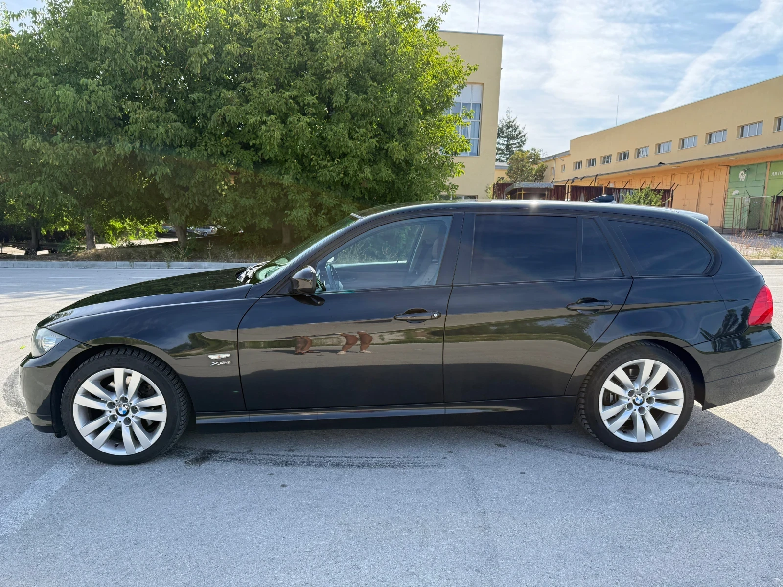 BMW 320 Facelift, xDrive - изображение 2