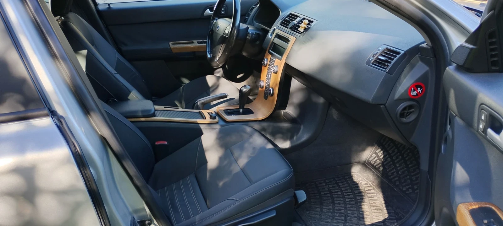 Volvo V50 2.0D - изображение 7