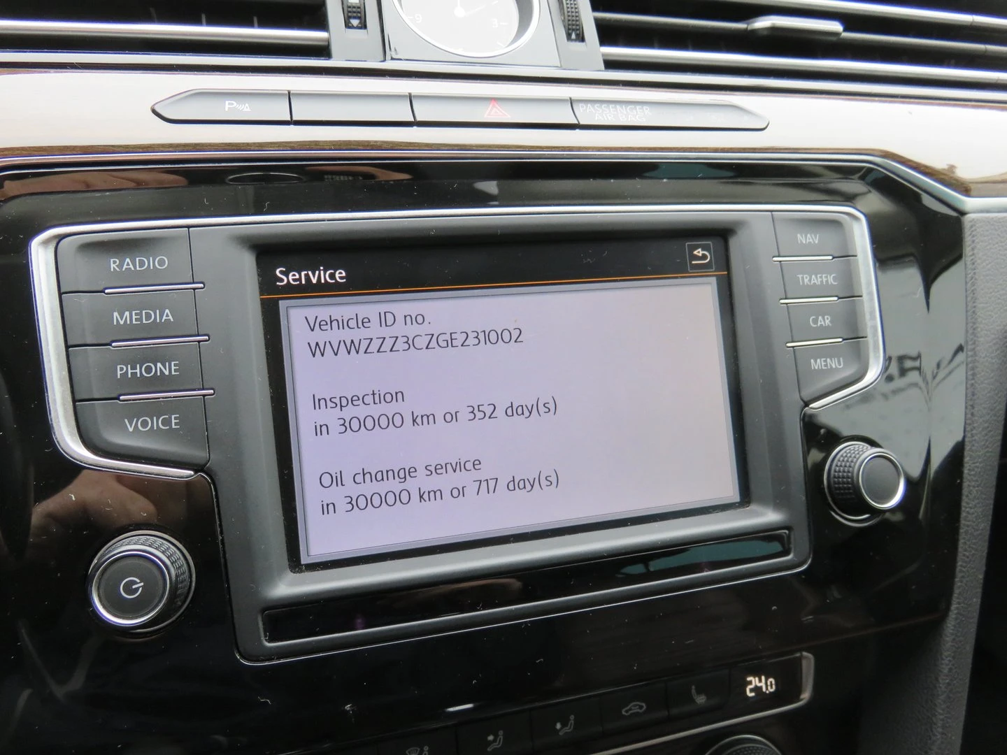 VW Passat Highline 2.0TDI BMT | Mobile.bg � ����������� 16