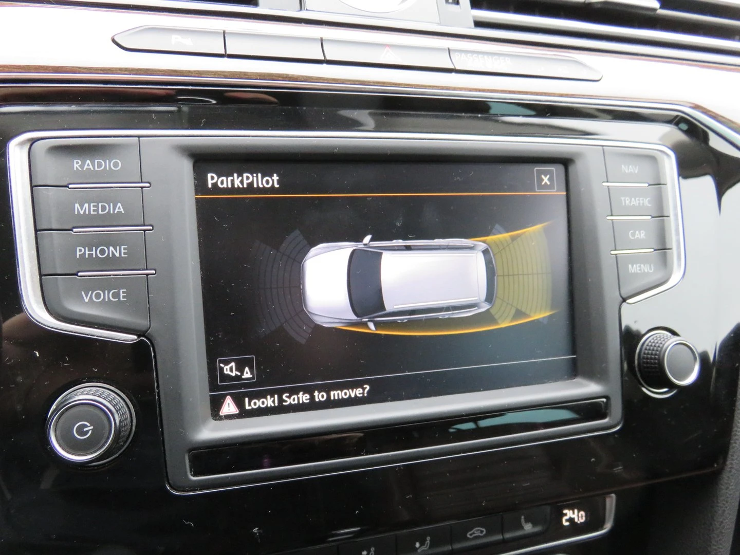 VW Passat Highline 2.0TDI BMT | Mobile.bg � ����������� 15