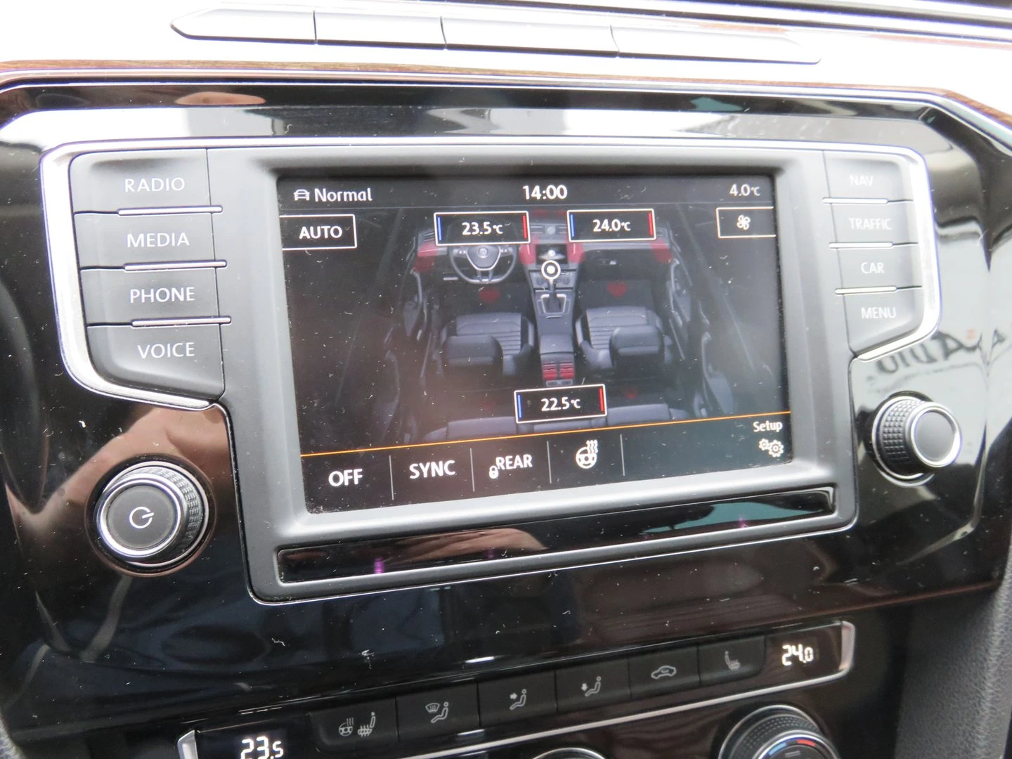 VW Passat Highline 2.0TDI BMT | Mobile.bg � ����������� 13