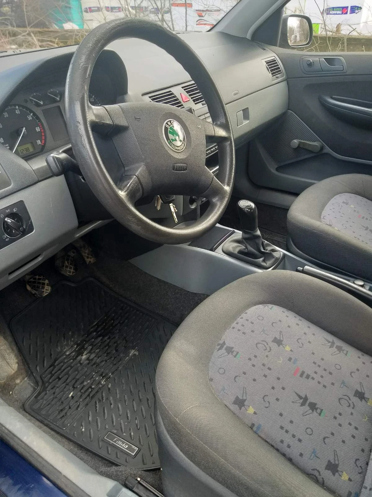 Skoda Fabia | Mobile.bg � ����������� 8