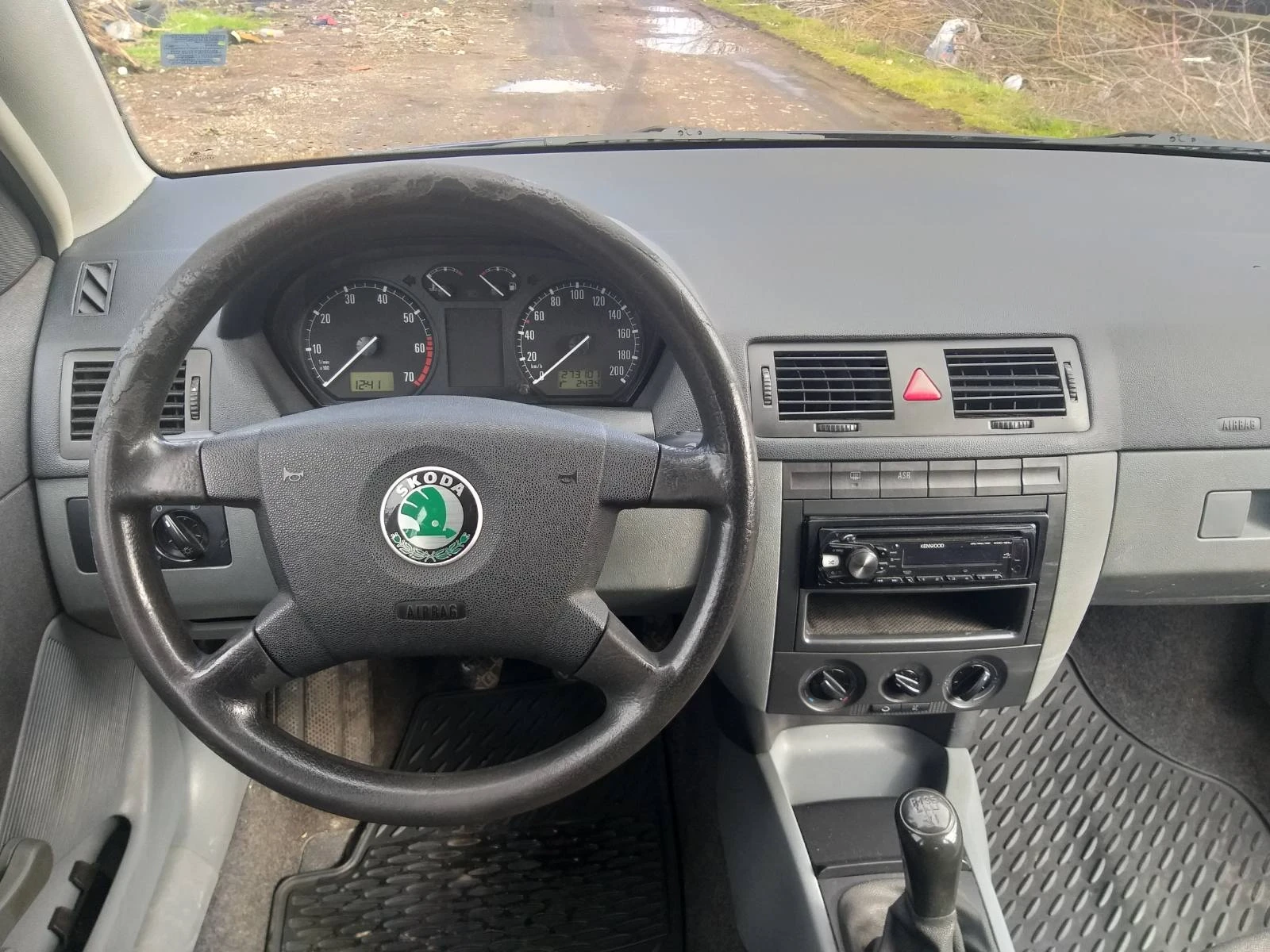 Skoda Fabia | Mobile.bg � ����������� 14