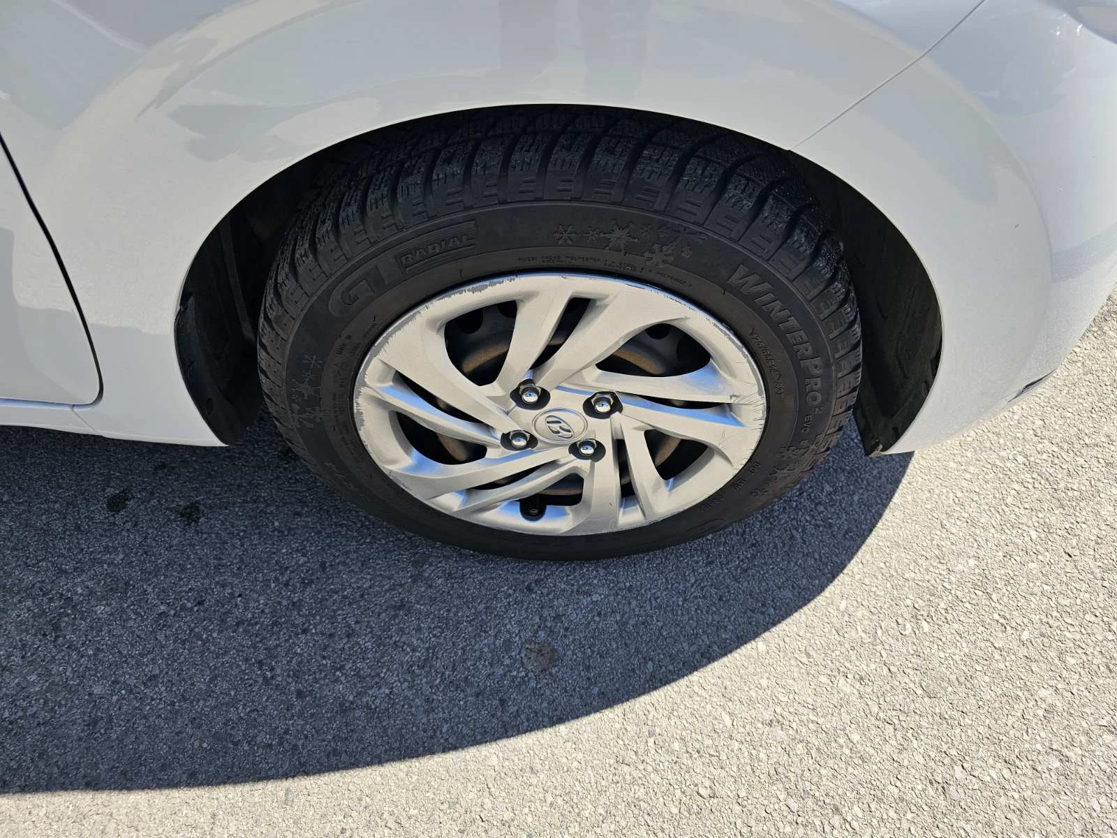 Hyundai I10 1.0 TCe 66 LPG, снимка 15 - Автомобили и джипове - 54123494