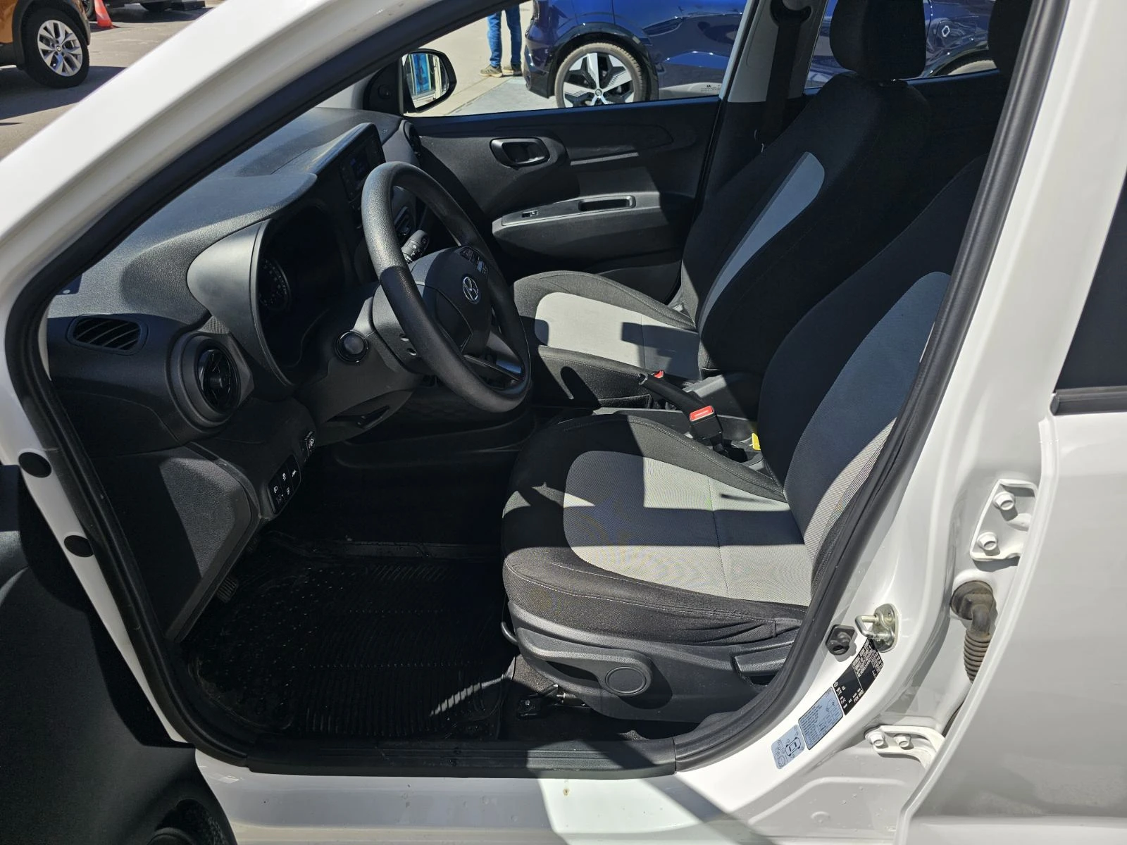 Hyundai I10 1.0 TCe 66 LPG, снимка 12 - Автомобили и джипове - 54123494