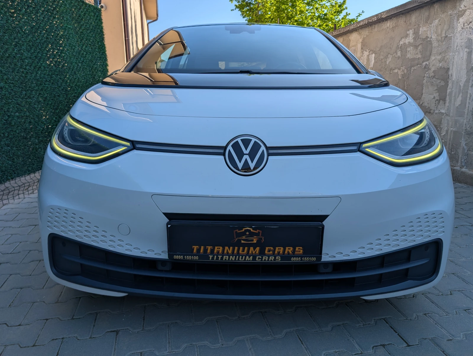 VW ID.3 1st Plus* 58kWh* Matrix* Дистроник* Подгрев, снимка 2 - Автомобили и джипове - 54266632