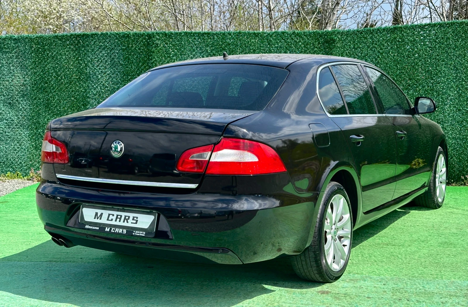 Skoda Superb 2.0TDI # 170ks # 4x4 , снимка 8 - Автомобили и джипове - 54335958