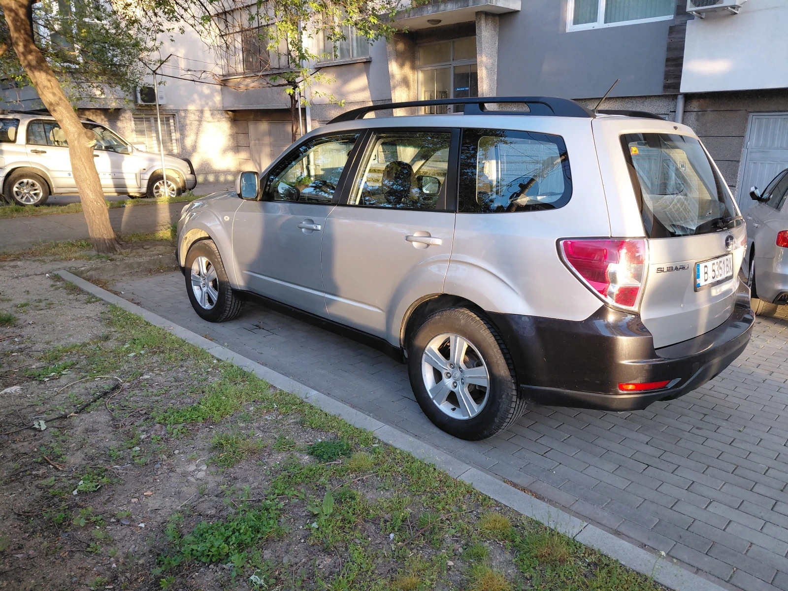 Subaru Forester 4x4, снимка 6 - Автомобили и джипове - 54355562