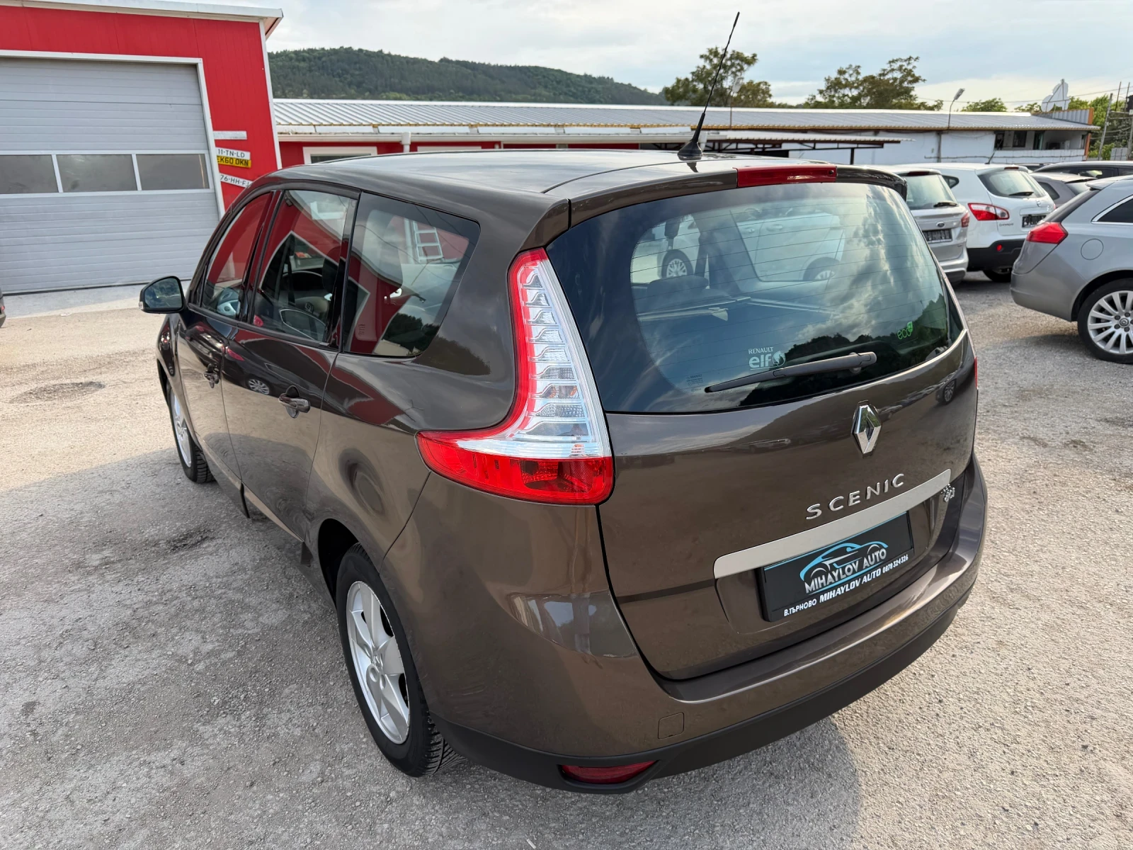 Renault Scenic 1.5 DCI 153 700KM/ЛЕТИ.ДЖ/НОВ ВНОС 7 МЕСТА, снимка 5 - Автомобили и джипове - 54567624