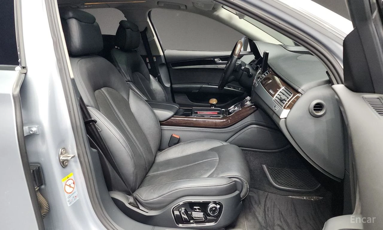 Audi A8 4.0 TFSI Quattro* B&O* DISTRONIC* HEAD-UP* 360 CAM, снимка 8 - Автомобили и джипове - 54762873