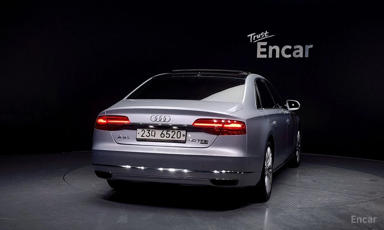 Audi A8 4.0 TFSI Quattro* B&O* DISTRONIC* HEAD-UP* 360 CAM, снимка 3 - Автомобили и джипове - 54762873