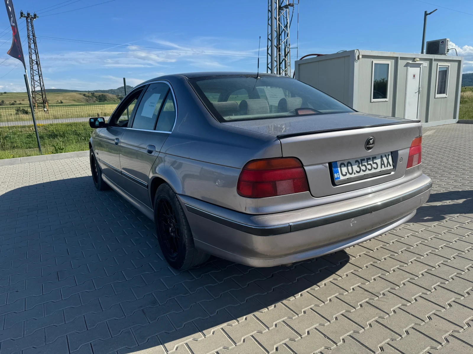 BMW 523 Газ, снимка 5 - Автомобили и джипове - 54932403