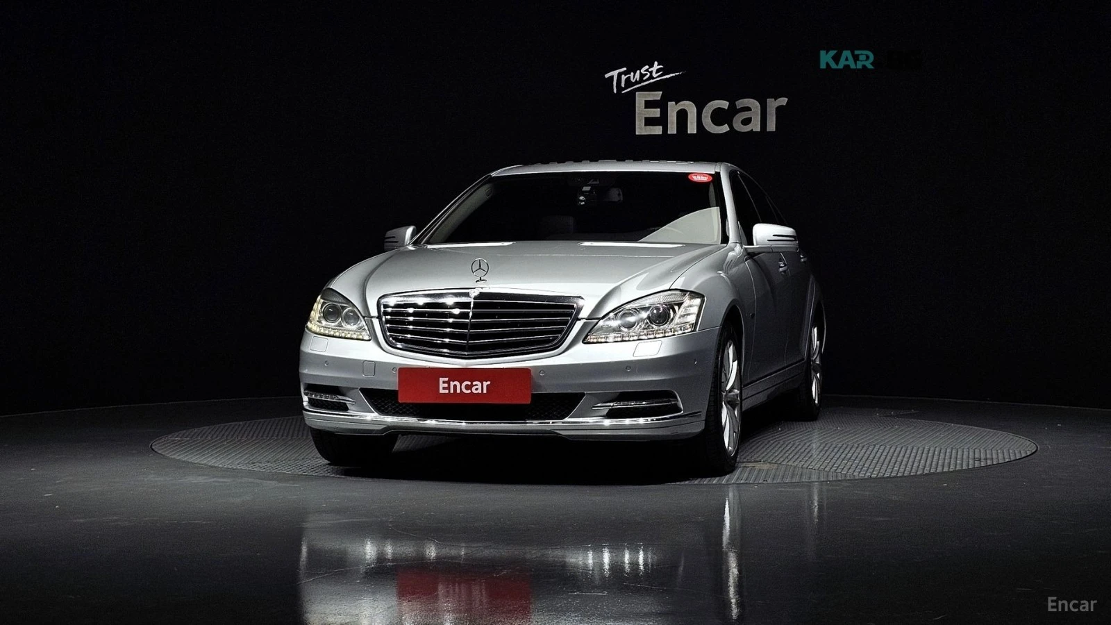 Mercedes-Benz S 350 BLUE TEC* КОЖА* ОБДУХВАНЕ* ПОДГРЕВ* НАВИ* ПАНО, снимка 3 - Автомобили и джипове - 54972872