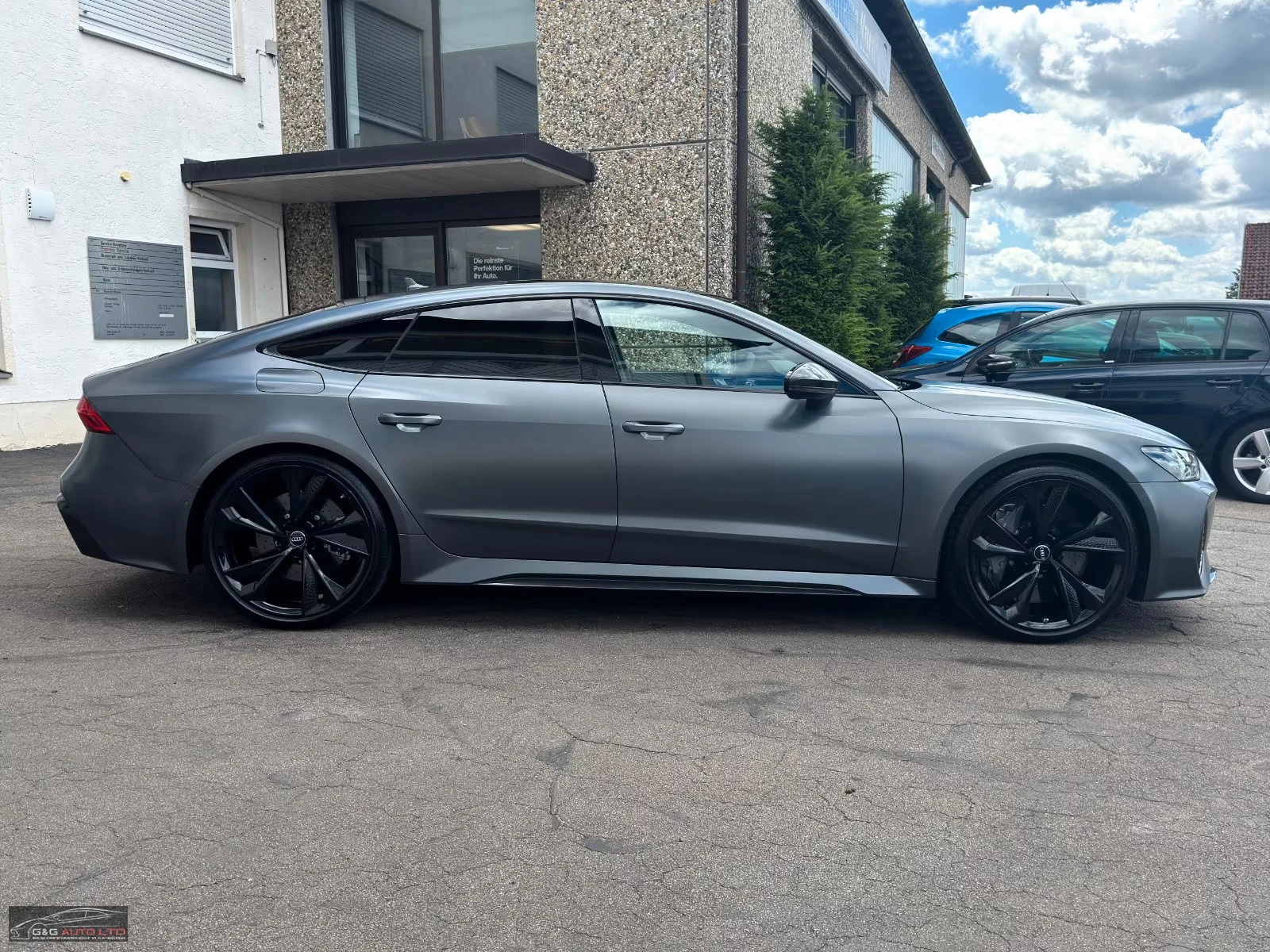 Audi Rs7 QUTTRO/600HP/CARBON/SOFT/360/PANO/MAT/KERAMIK/499z, снимка 6 - Автомобили и джипове - 55089788