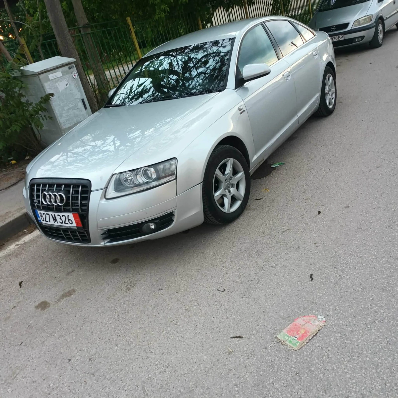 Audi A6 3.2, снимка 4 - Автомобили и джипове - 55366965
