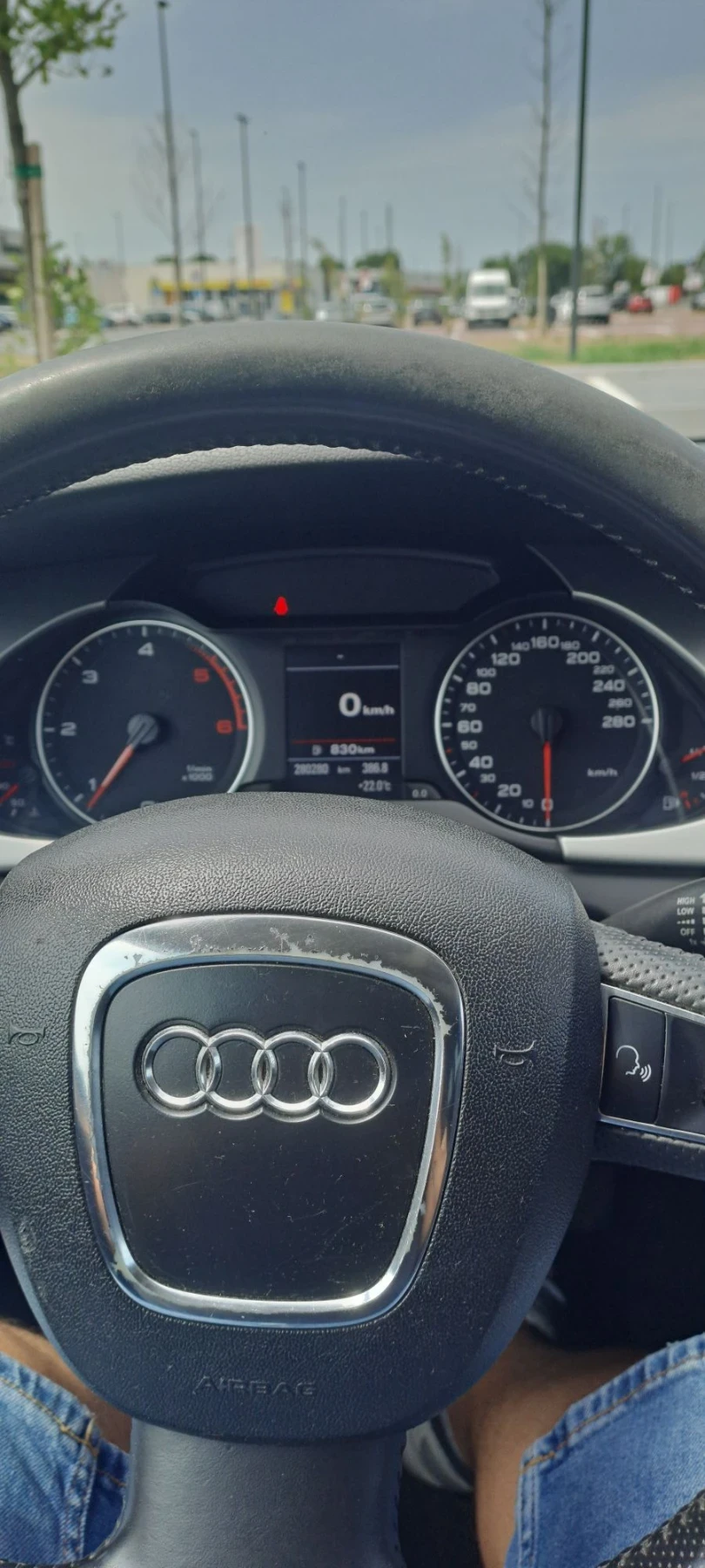 Audi A4, снимка 13 - Автомобили и джипове - 55931636