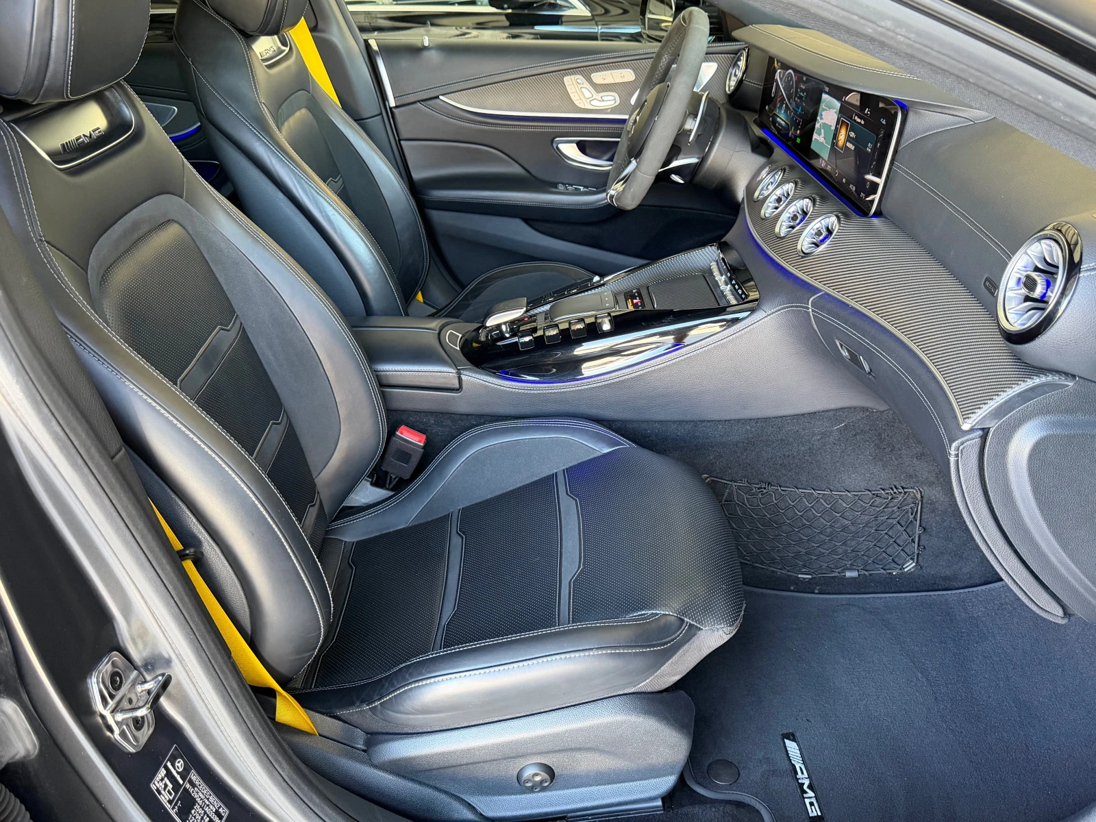 Mercedes-Benz AMG GT 53, 4-MATIC+ , MAGNO GREY, CARBON, NIGHT, BURM, MU, снимка 10 - Автомобили и джипове - 56009351
